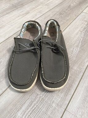 Hey Dude Men’s Gray Casual Canvas Loafers